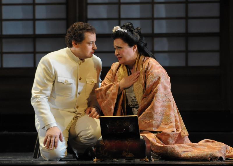 Patricia Racette as Cio-Cio-San and Stefano Secco as Pinkerton in 'Madama Butterfly' at Lyric Opera of Chicago
