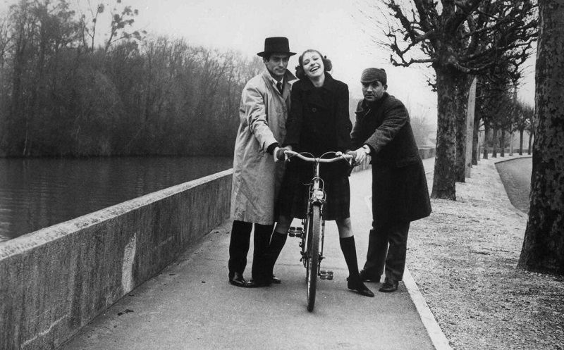 Sami Frey, Anna Karina, and Claude Brasseur in Jean-Luc Godard’s BAND OF OUTSIDERS (1964).