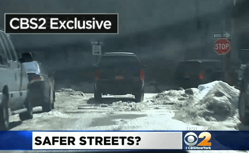 Screenshot from CBS2 report on the Bill de Blasio security detail violating traffic laws.
