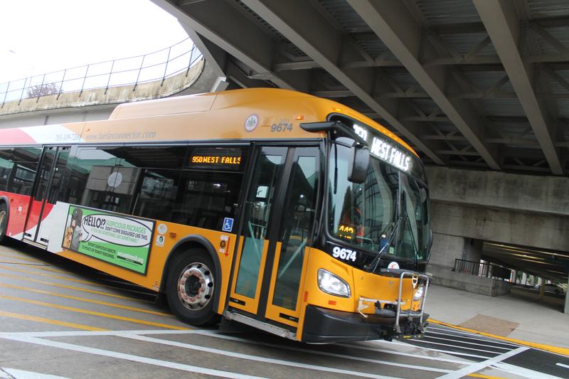 fairfax connector bus pass