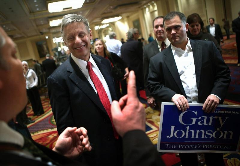 Libertarian Party candidate Gary Johnson greets supporters.