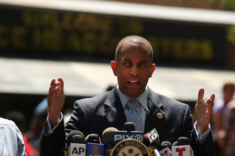 U.S. House Representatives from New York Yvette Clarke and Hakeem Jeffries speak in front of One Police Plaza on August 14, 2014 in New York City.