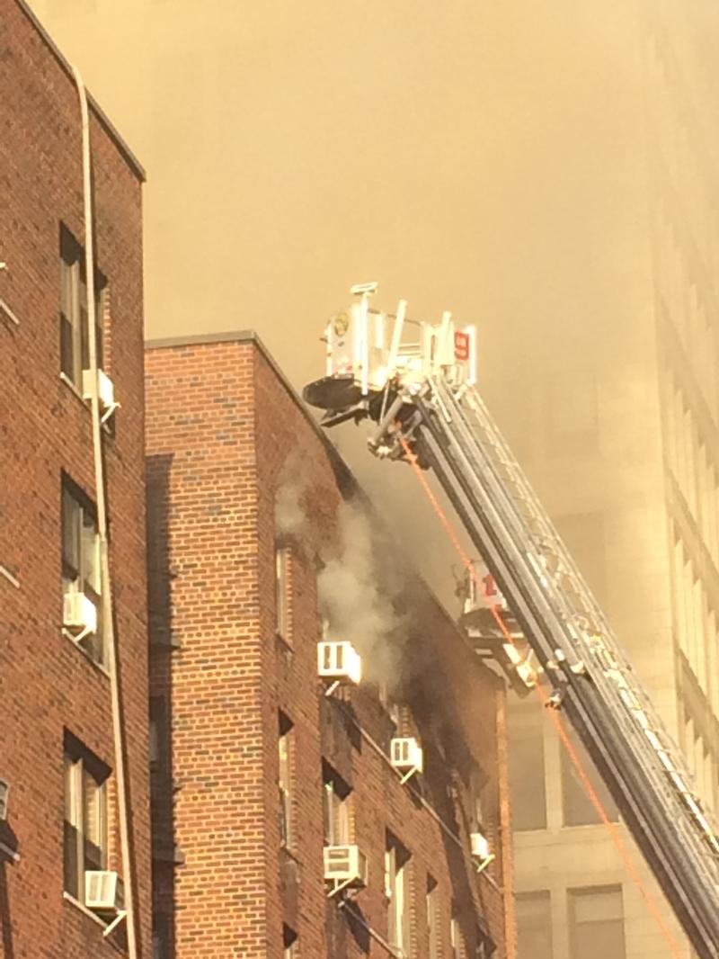 200 Firefighters Contain Five-Alarm Blaze in Greenwich Village | WNYC